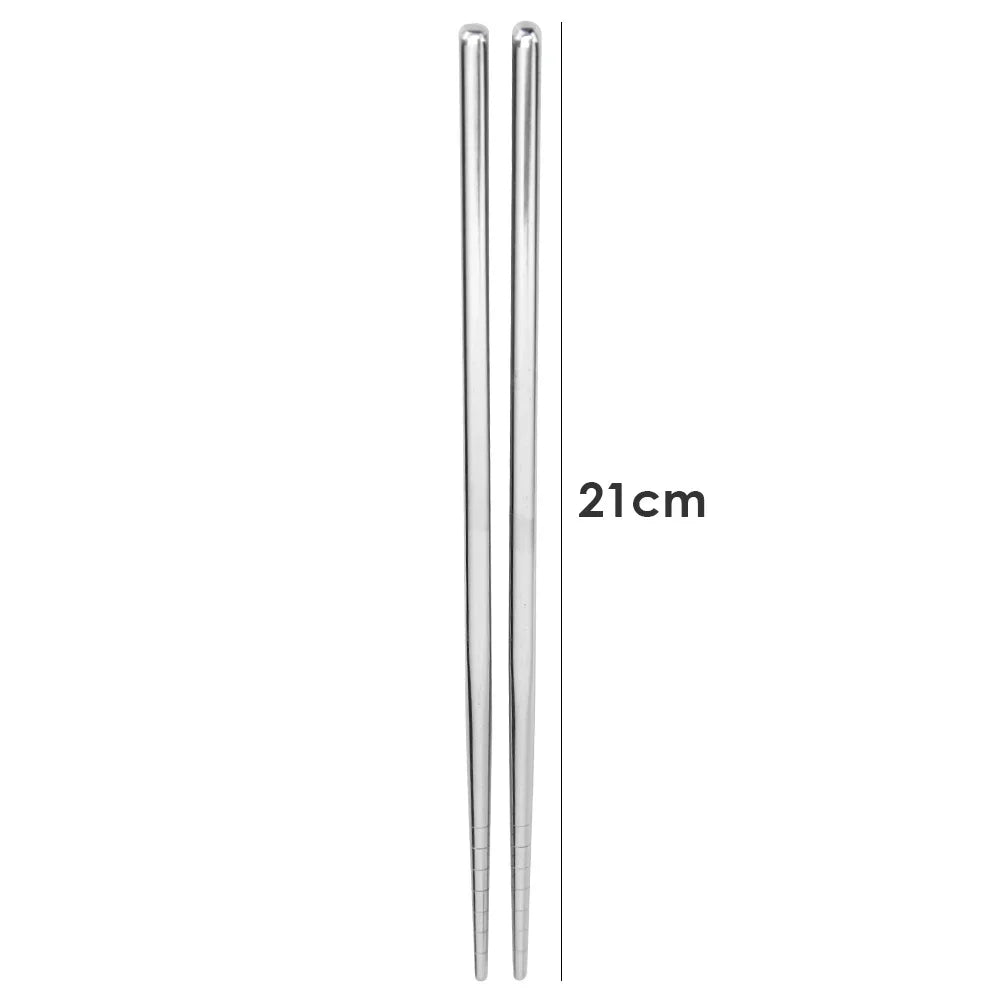Pair of silver chopsticks s with a measurement label indicating 21cm on a white background.