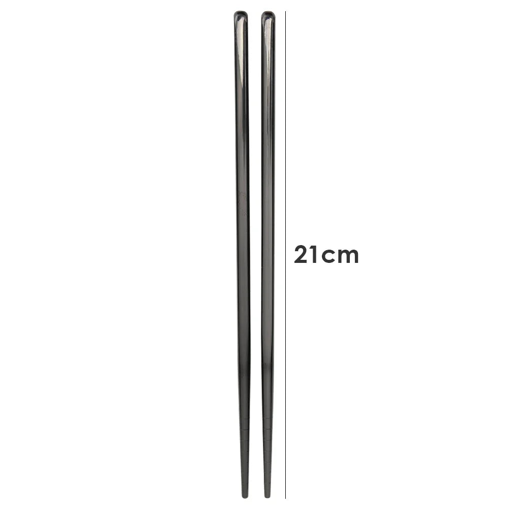 Pair of black chopsticks with a measurement label indicating 21cm on a white background.