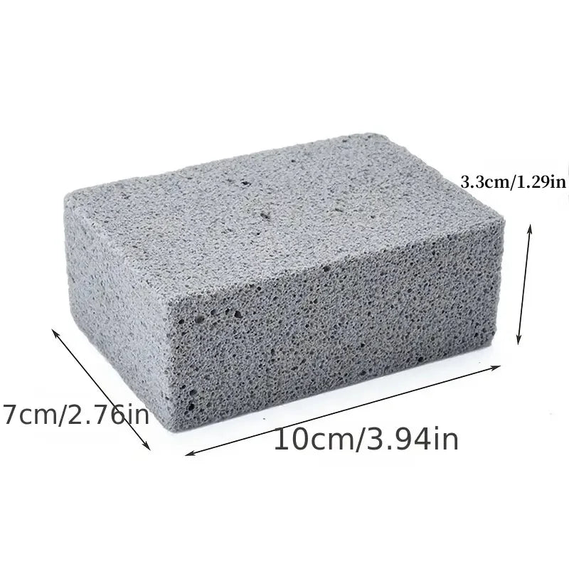 Gray brick with measurements: 7x10x3.3 cm. White background
